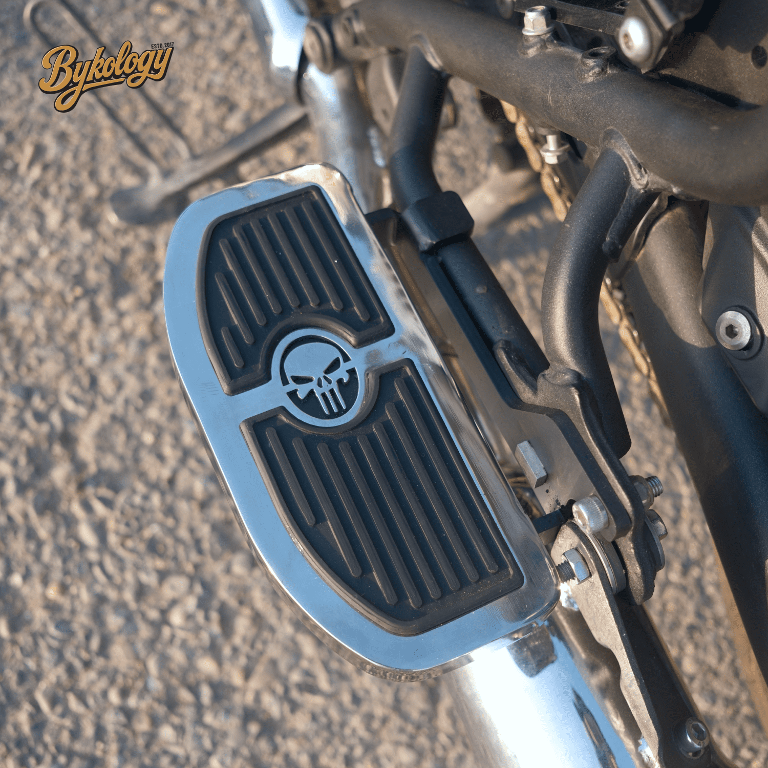 Rider & Pillion Footboards – Super Meteor 650 | Bykology 4 Rider & Pillion Footboards – Super Meteor 650 | Bykology - Image 4