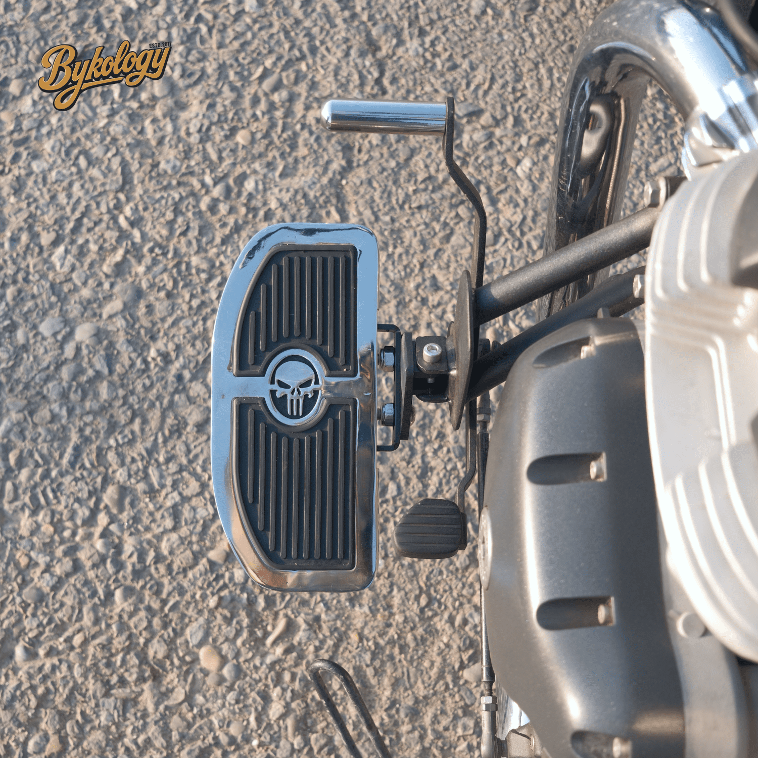 Rider & Pillion Footboards – Super Meteor 650 | Bykology 9 Rider & Pillion Footboards – Super Meteor 650 | Bykology - Image 9