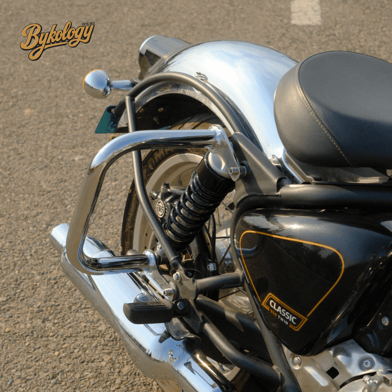 Classic 650 Saddle Guard 5 Classic 650 Saddle Guard - Image 5