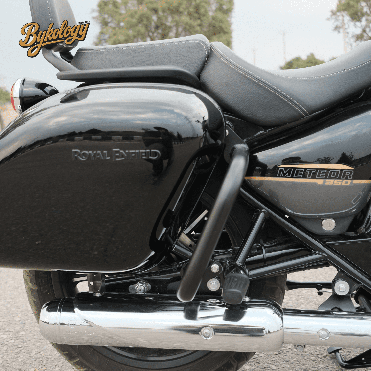 Pannier Guards for Royal Enfield Meteor 350 – Bykology 6 Pannier Guards for Royal Enfield Meteor 350 – Bykology - Image 6